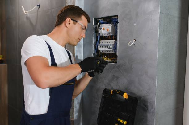 Best Circuit Breaker Repair  in Town Line, NY