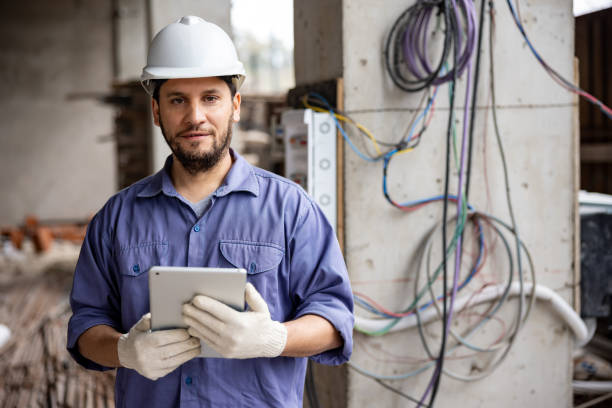 Best Circuit Breaker Repair  in Town Line, NY
